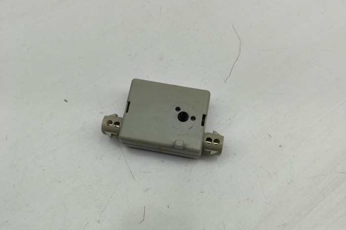 Amplificator de antena BMW X2 F39 2019 OEM: 2622341 | 31798573