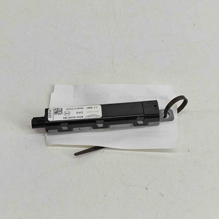Amplificator de antena ASTON MARTIN DB11 2022 OEM: ED33-18C847-BA