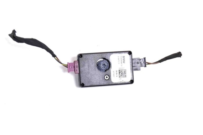 Amplificator de antena BMW X2 F39 2019 OEM: 9289587