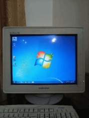 Monitor samsung SyncMaster793s