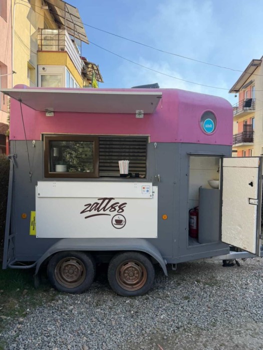 Vand Cafenea Mobila