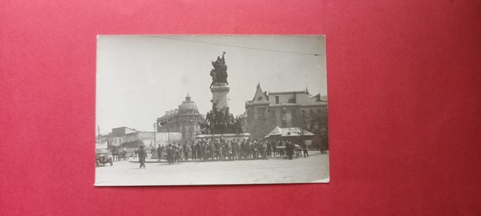 Bucuresti Bukarest Statuia lui Ion C Bratianu