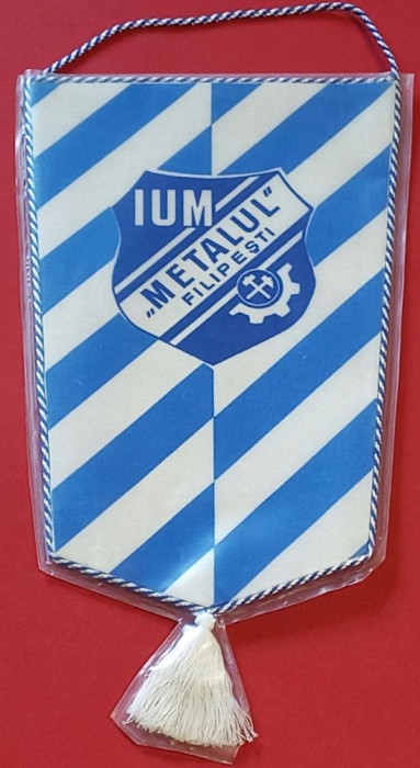 Fanion fotbal - IUM &quot;METALUL&quot; FILIPESTI de PADURE (PH)