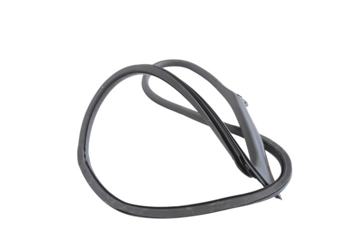 Garnitura ușă dreapta față PORSCHE Taycan 2021 OEM: 9J1831722A,9J1831722 21452082