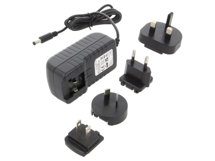 Alimentator 12V 2A 24W