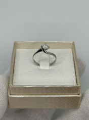 INEL AUR ALB 18K + 1 Diamant = 0.40ct - VVS1- Solitaire - De Logodna + Certificat !