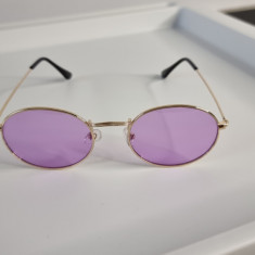 Ochelari de soare Ovali - Rama aurie Lentile violet