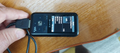 Sony Walkman NWZ-S615F Black (2 GB) FUNCTIONEAZA . foto