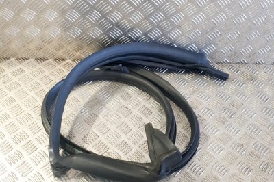 Garnitura ușă st&amp;acirc;nga spate TESLA MODEL 3 2018 OEM: 1090499-99-F | 11322789 foto