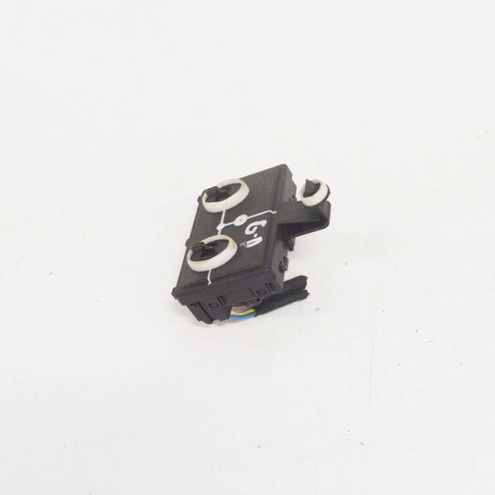 Modul de control ușă dreapta spate AUDI A4 8W2, B9 2017 OEM: 8W0959595H,8W0959595F,A2C7486961300 10009062