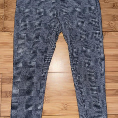 Pantaloni casual fata carouri alb negru C&A bumbac/lycra 4 ani noi!