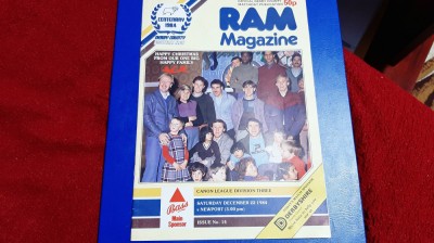 program Rams - Newport foto