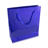 Pungă de h&acirc;rtie pentru cadou - holografică, de culoare albastră, suprafață lucioasă