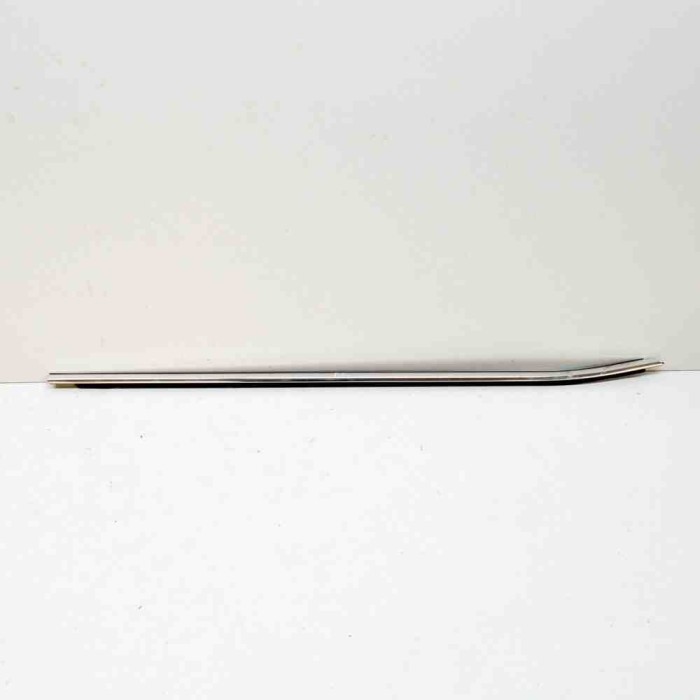 Chedar geam ușă dreapta față SKODA SUPERB III Estate 3V5 2021 OEM: 3V0837476C