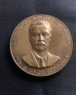 Medalie Ing.Stancu Tudorica directorul monetăriei statului foto