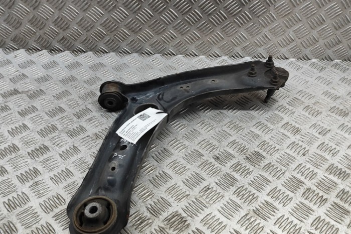 Braț inferior st&acirc;nga față SKODA SUPERB III Estate 3V5 2017 OEM: 3Q0407151E | 31547479