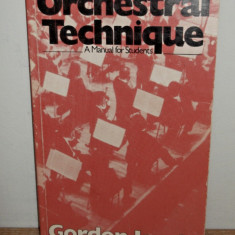 Orchestral technique : a manual for students / by Gordon Jacob