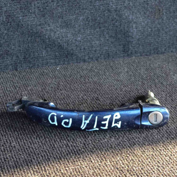 M&acirc;ner exterior ușă dreapta față VW JETTA III 1K2 2005 OEM: 1K58372051K5837167,1K5837168A 1838201