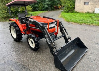 Tractor Kubota GL 261 foto