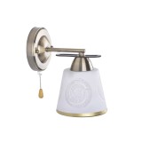 Aplica Clasica Klausen Alba AP1 17x12x15cm, Lemn si Bronz Antic, Corp Iluminat Interior Elegant cu Abajur Sticla E27, Design Country pentru Dormitor