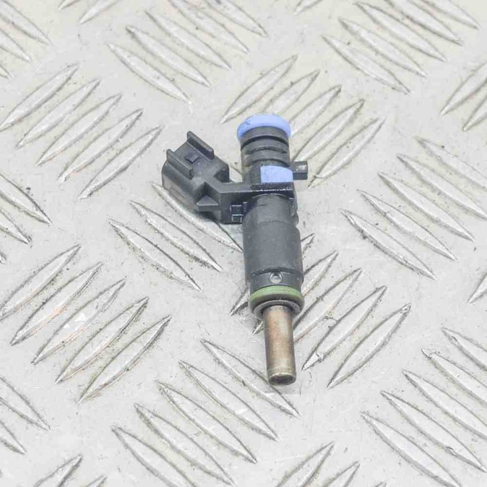 Injector de combustibil OPEL MOKKA / MOKKA X 2013 OEM: 55562599 13131746
