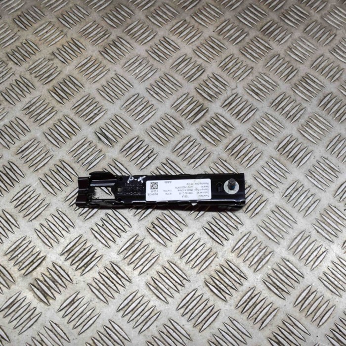 Reglaj &icirc;nălțime centura st&acirc;nga față TESLA MODEL Y 2022 OEM: 1068130-C1-B 15138918