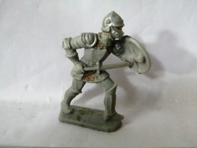bnk jc RDG - Marolin Plaho - cavaler cu sabie si scut foto