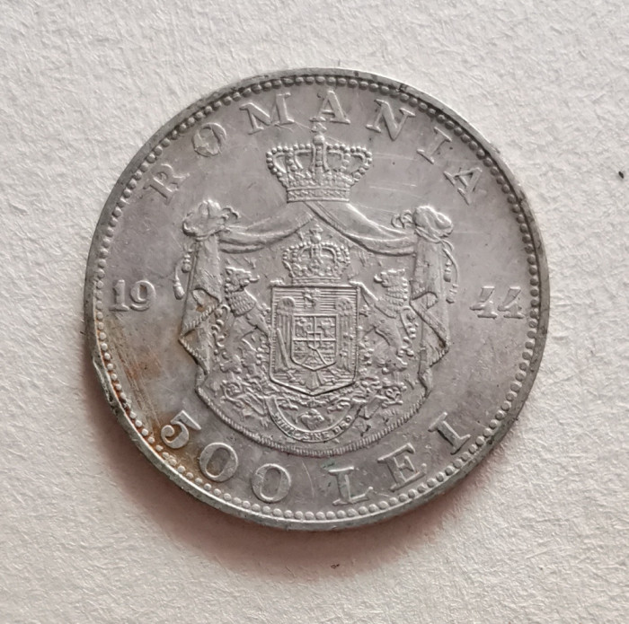 Moneda argint de botez taiere mot 12 grame banut vechi