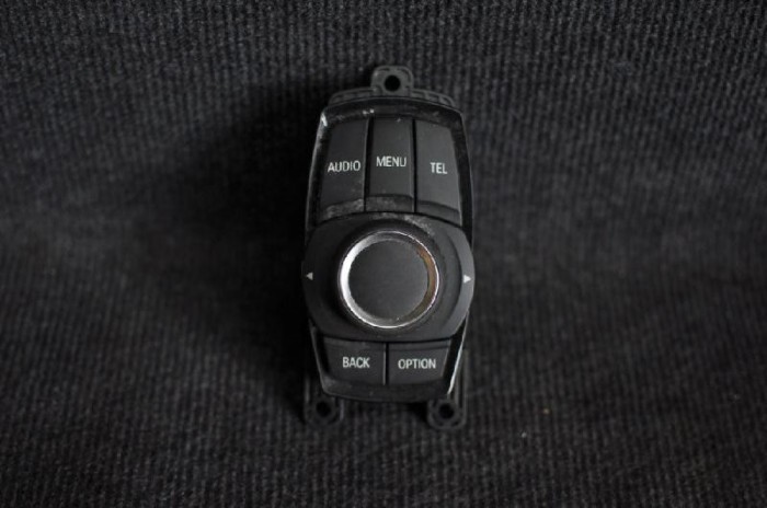 Buton de control navigație BMW 1 F20 2013 OEM: 9261704039261704 1591267