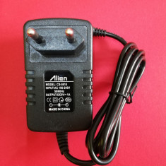 Alimentator stabilizat 9V 1000ma, incarcator priza 9V - 1A CS-0910