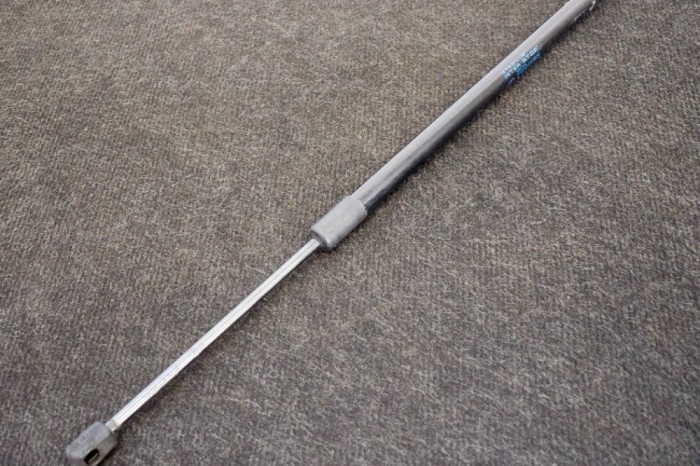 Amortizor capota st&acirc;nga față MERCEDES-BENZ E Coupe C207 2014 OEM: A2079800764 10892163