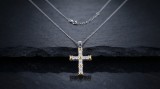 Cumpara ieftin Lantisor din argint 925 cu medalion Cruce bicolora si cristale patrate