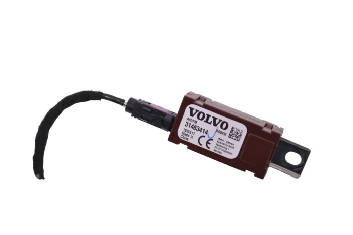 Amplificator de antena VOLVO V90 II 2018 OEM: 31483414 | 17610728