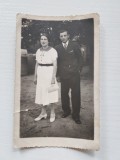 Fotografie veche anii 40, Transilvania, cuplu tanar, tip carte postala