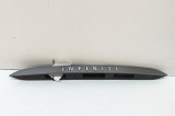 Ornament lampa număr de &icirc;nmatriculare INFINITI Q30 2019 OEM: 90818-5DA1A,90818-5DJ1A,90818-5DB1A,90818-5DL1A 31517449