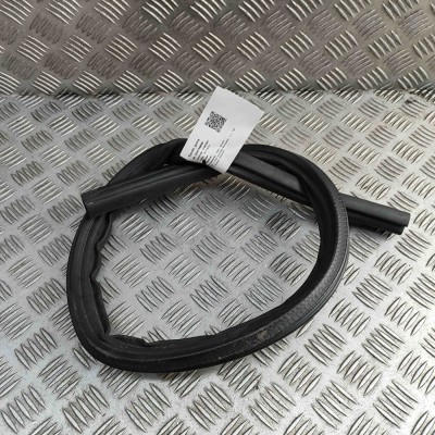 Garnitura de cauciuc motor OPEL MOKKA 2024 OEM: 9867834080 30759056 foto