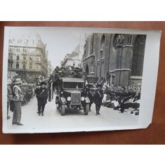 Fotografie, inmormantare la Viena la care participa si trupele hitleriste