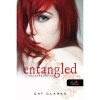 Entangled &ndash; &Ouml;sszekusz&aacute;lva - Cat Clarke