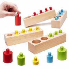 Set Cilindri Montessori lemn natur si cilindri color