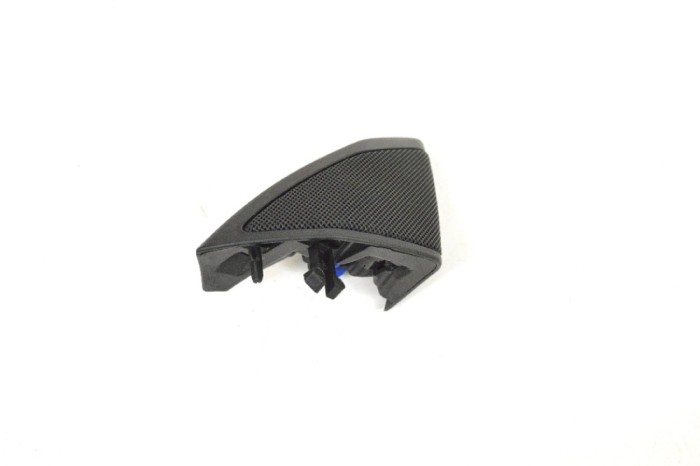 Difuzor ușă dreapta față MERCEDES-BENZ CLS C218 2011 OEM: A2187200648,A2187200248 | 11704482