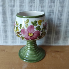 Vas ceramic in forma de cupa, model floral 2