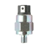 Senzor presiune ulei motor Deutz cod OEM 04190850