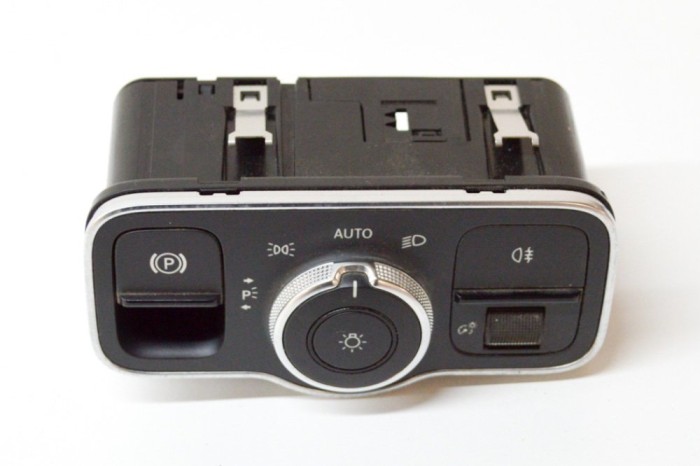 Modul de control comutator faruri MERCEDES-BENZ A V177, Z177 2021 OEM: A2479052902 15153970