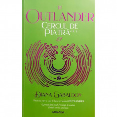 Carte Diana Gabaldon - Outlander Cercul De Piatra Vol. 2 foto