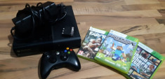 Xbox 360 (500GB) foto