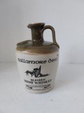 Vas ceramic vintage Tullamore Dew Uisge Baugh Blended Irish Whiskey Dublin Ireland (gol)