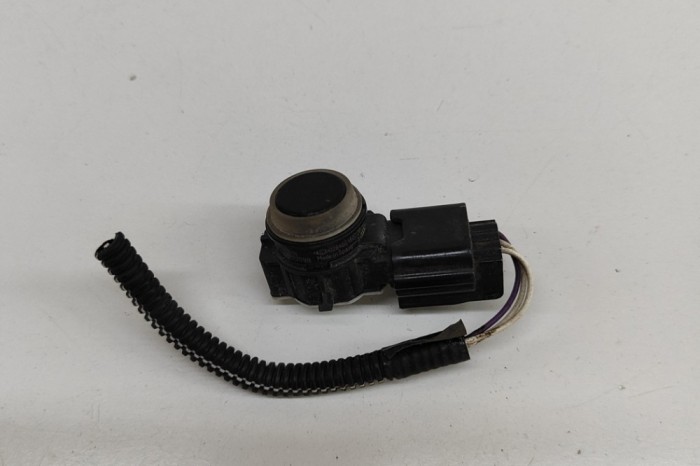 Senzor de parcare față RENAULT CLIO IV BH_ 2013 OEM: 253A44101R,0263023998 29403907