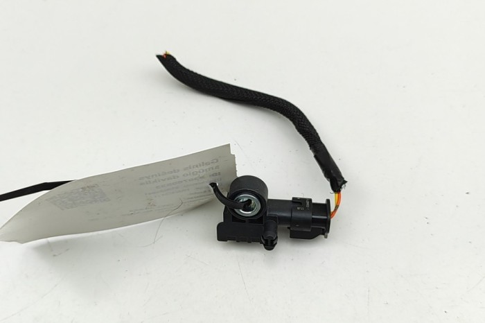 Senzor de impact dreapta spate OPEL MOKKA 2024 OEM: 9849215380 | 30760533