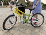 Vand bicicleta woom varsta 4-7 ani.