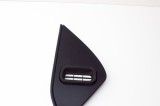 Ornament lateral planșa de bord MASERATI GHIBLI M157 2015 OEM: 670018435,06700184350,6700184350,FA00AAH80974,670010826 14906114